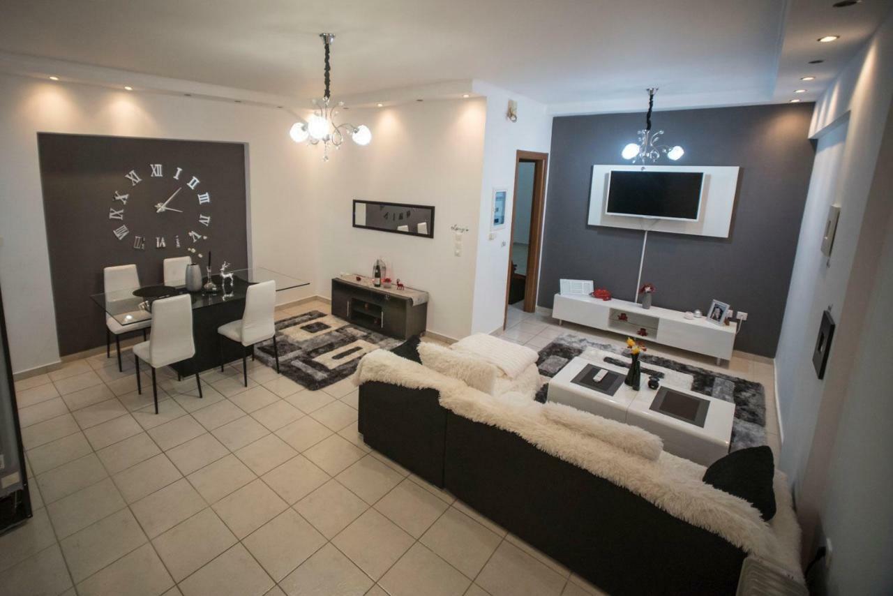 Cristal Apartment Corinth Екстер'єр фото