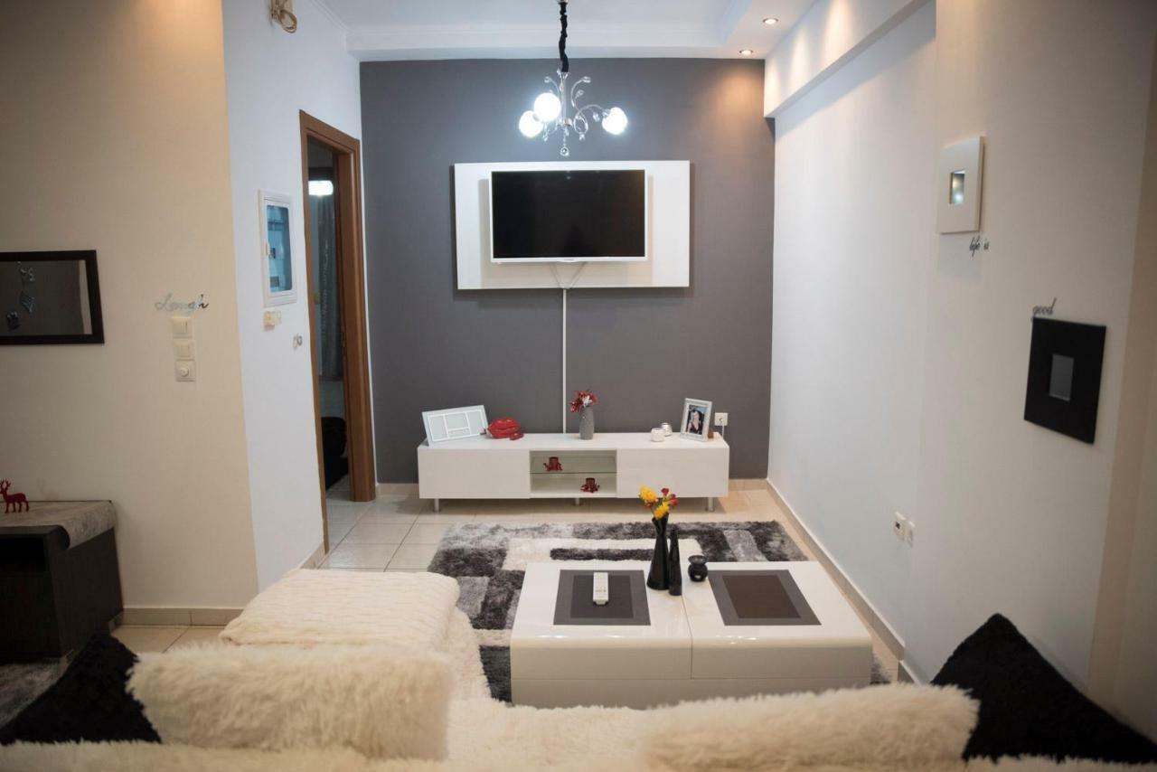 Cristal Apartment Corinth Екстер'єр фото